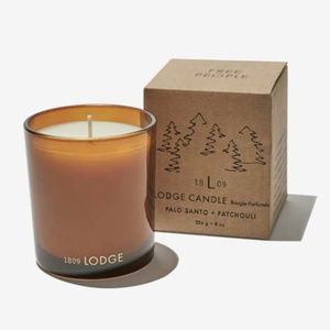 FREE PEOPLE 1809 Collection Candle - Lodge. Palo Santo + Patchouli
